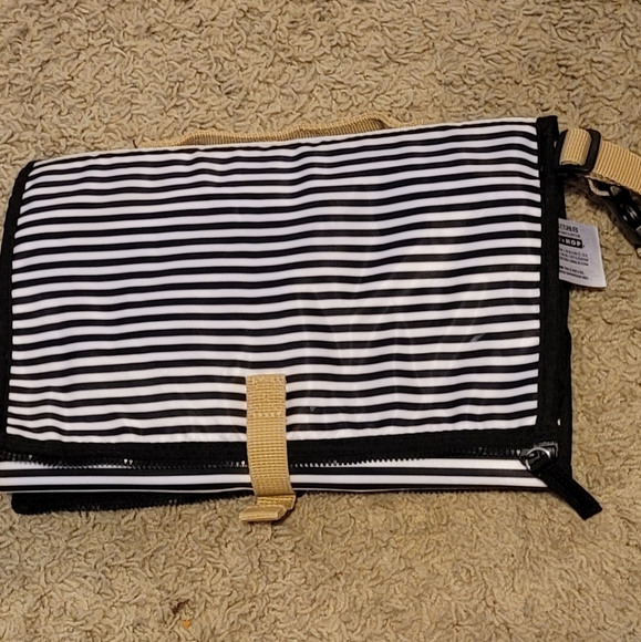 Mat - Picture 4 of 5